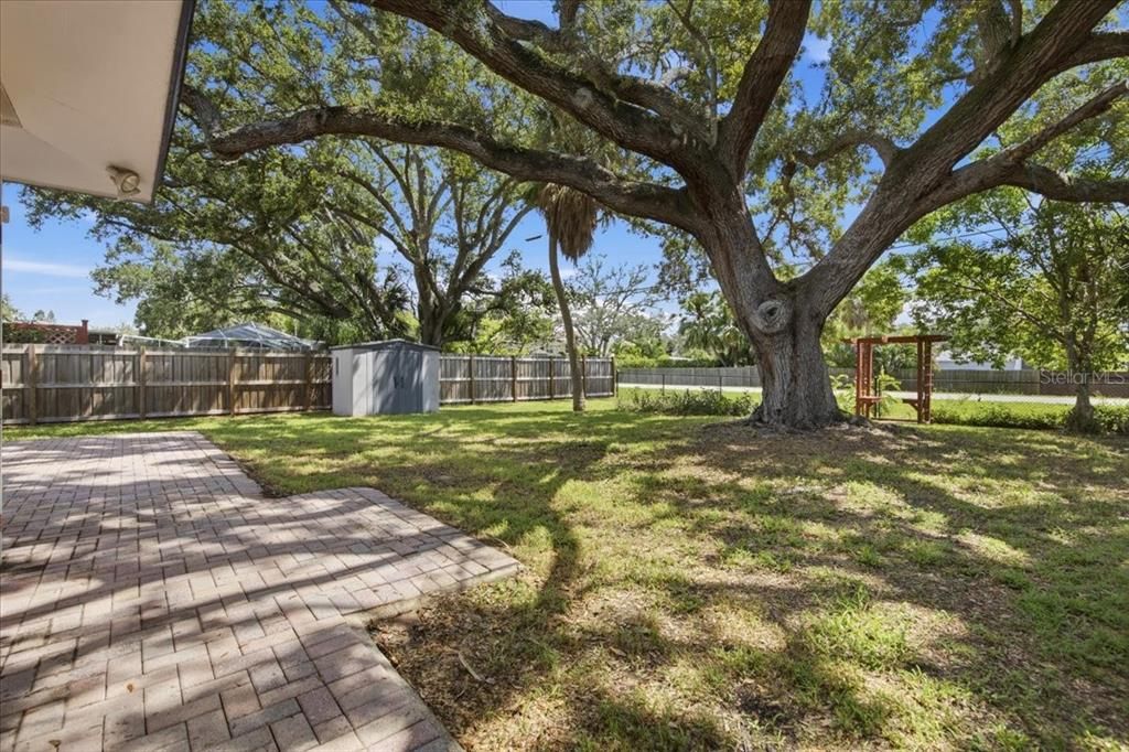 For Sale: $434,900 (3 beds, 1 baths, 1129 Square Feet)