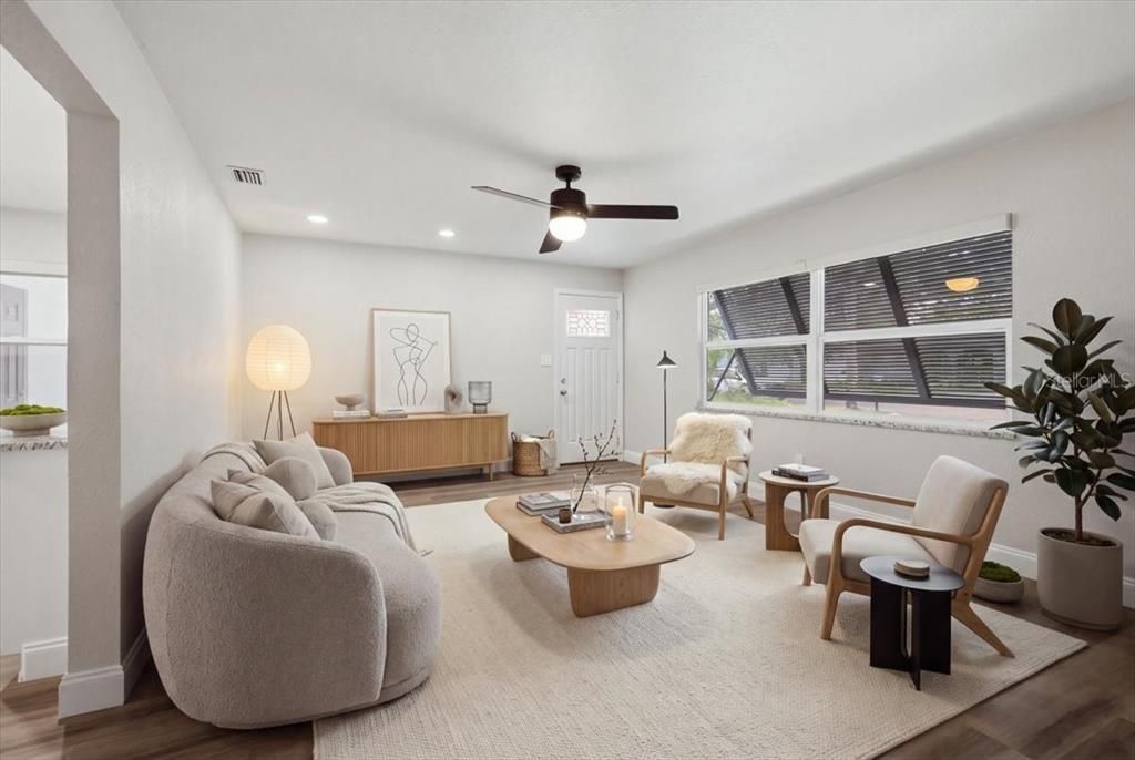 For Sale: $434,900 (3 beds, 1 baths, 1129 Square Feet)