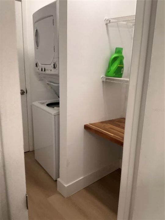 For Sale: $85,000 (1 beds, 1 baths, 700 Square Feet)