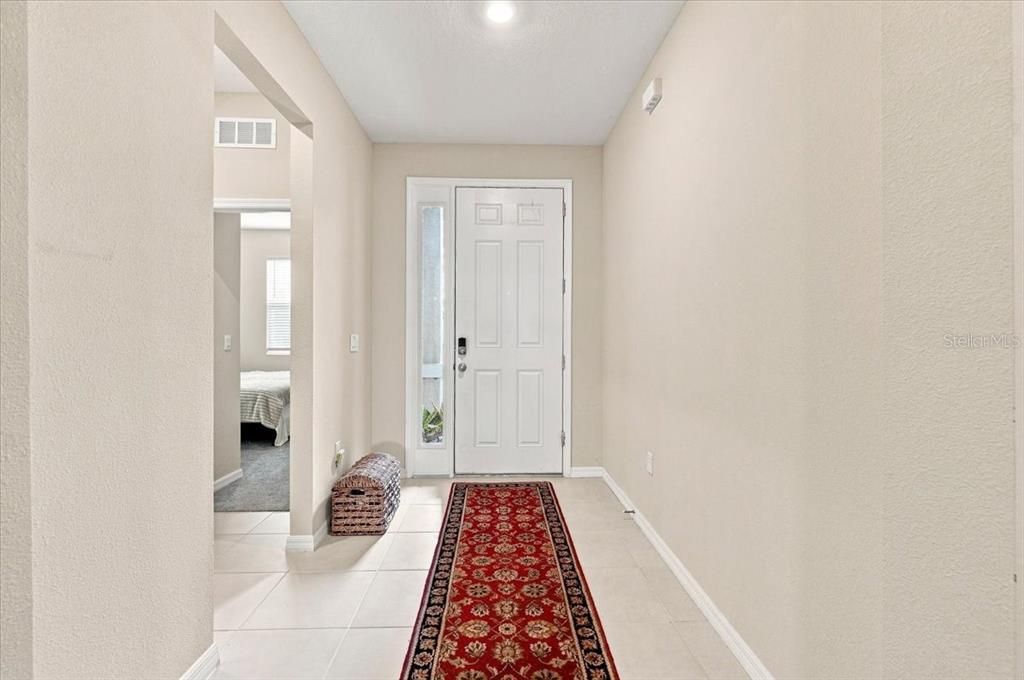 En Venta: $359,000 (4 camas, 2 baños, 2035 Pies cuadrados)