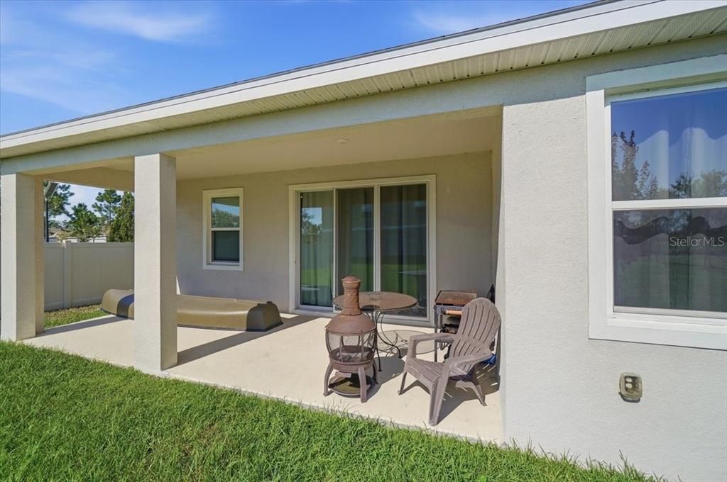 En Venta: $359,000 (4 camas, 2 baños, 2035 Pies cuadrados)