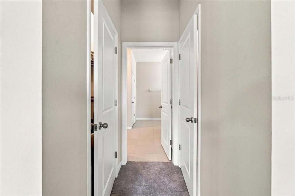 En Venta: $359,000 (4 camas, 2 baños, 2035 Pies cuadrados)