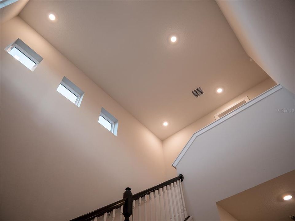 For Rent: $3,500 (3 beds, 3 baths, 2530 Square Feet)