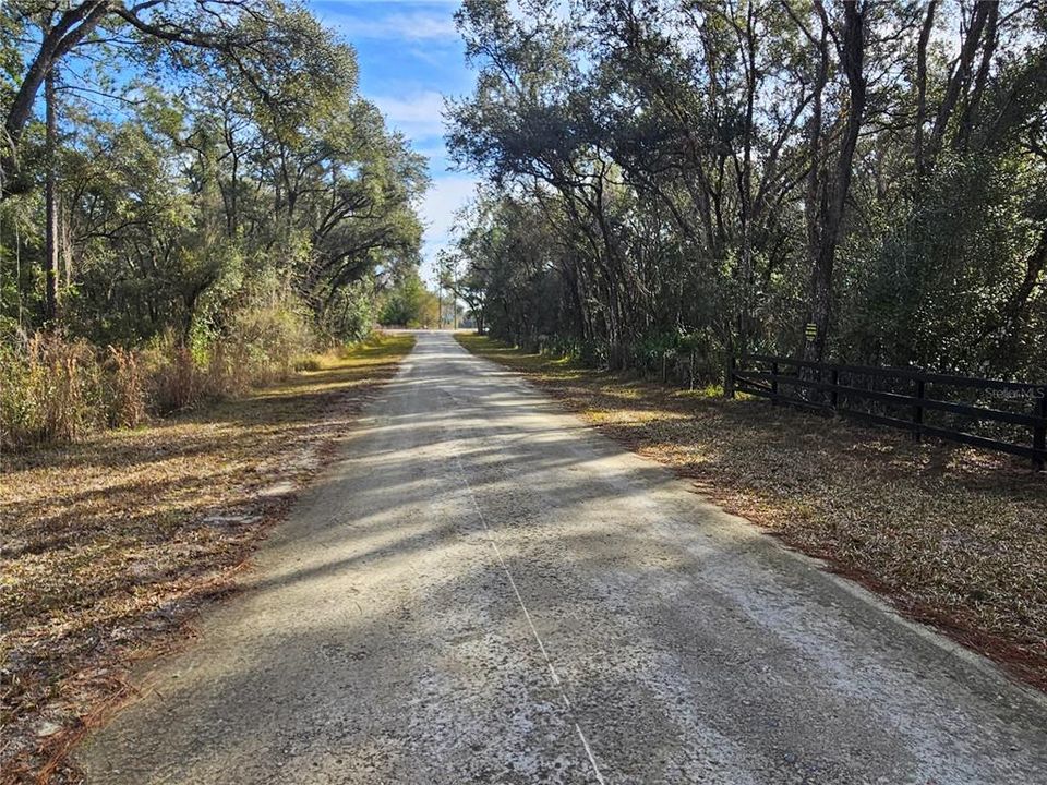 待售: $49,900 (1.16 acres)