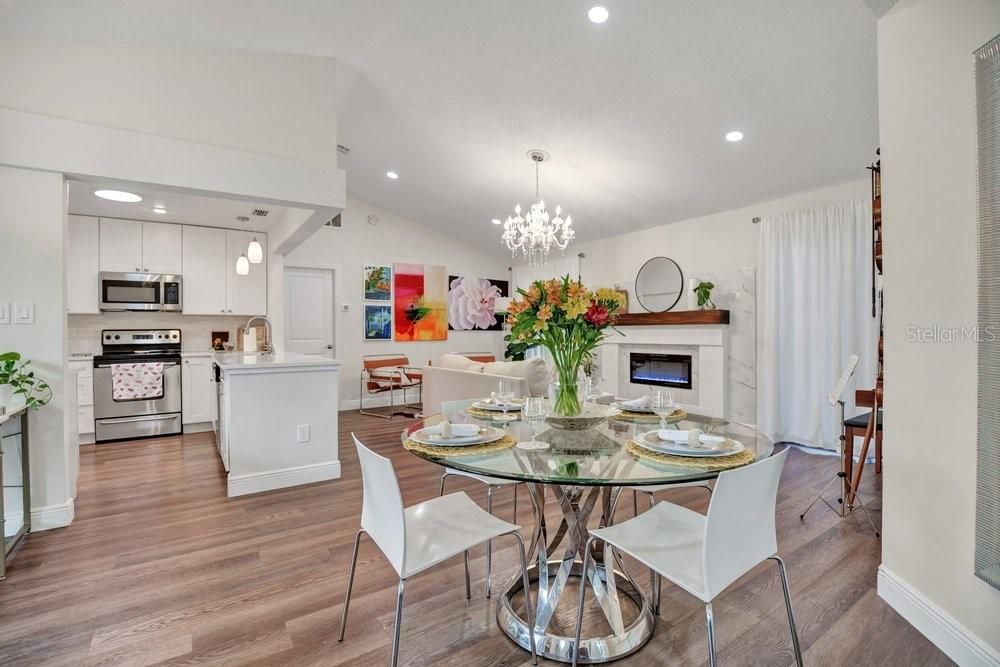 For Sale: $475,000 (3 beds, 2 baths, 1520 Square Feet)