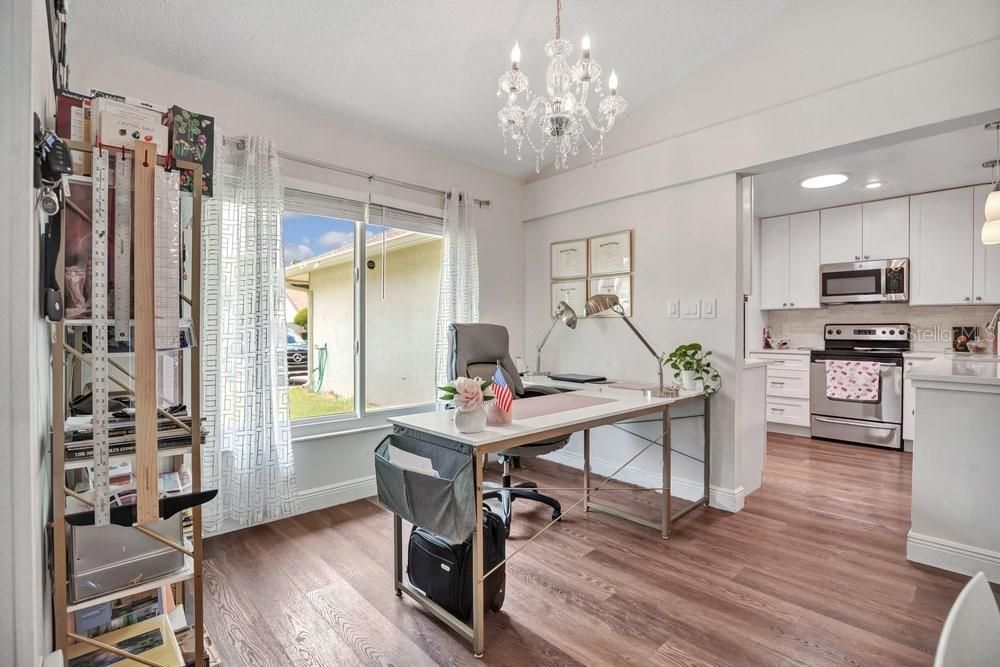 For Sale: $475,000 (3 beds, 2 baths, 1520 Square Feet)