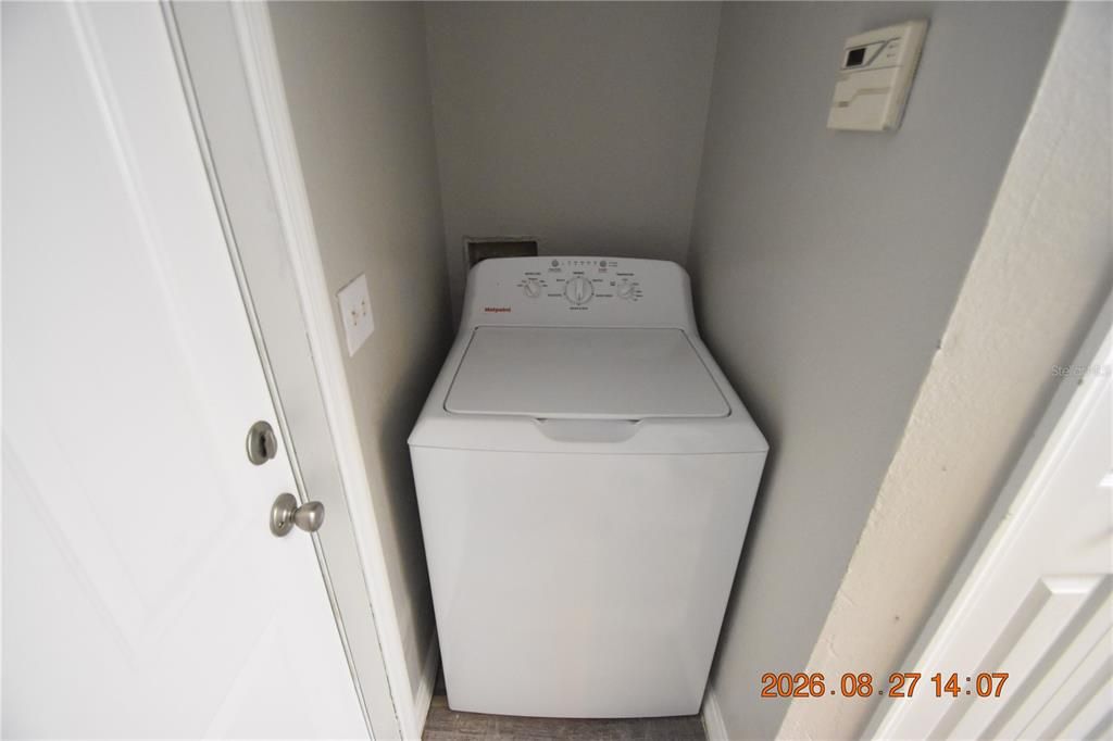 For Rent: $1,850 (3 beds, 2 baths, 1230 Square Feet)