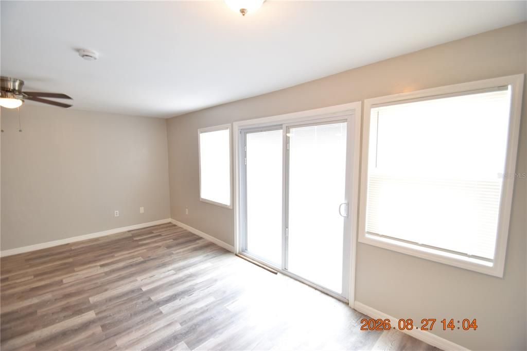 For Rent: $1,850 (3 beds, 2 baths, 1230 Square Feet)
