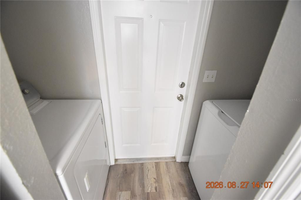 For Rent: $1,850 (3 beds, 2 baths, 1230 Square Feet)