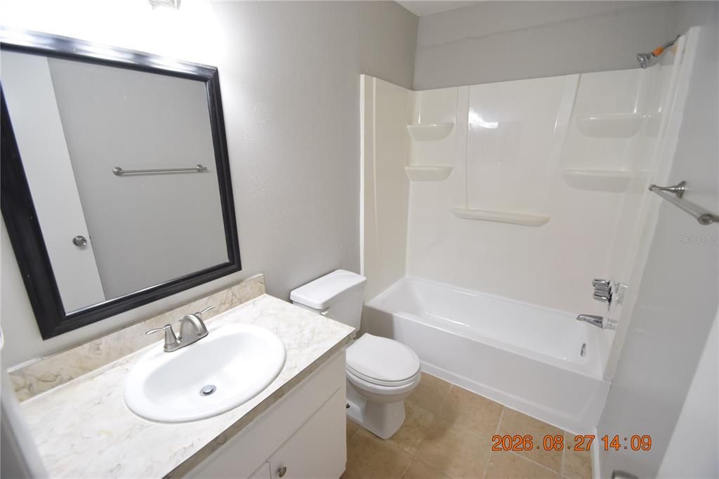 For Rent: $1,850 (3 beds, 2 baths, 1230 Square Feet)