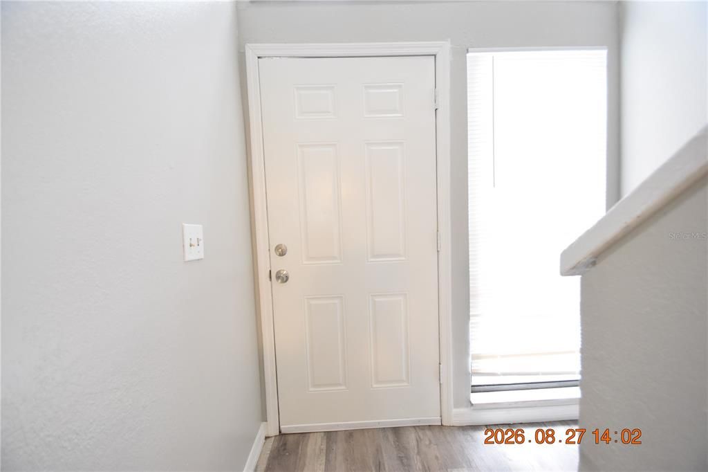 For Rent: $1,850 (3 beds, 2 baths, 1230 Square Feet)