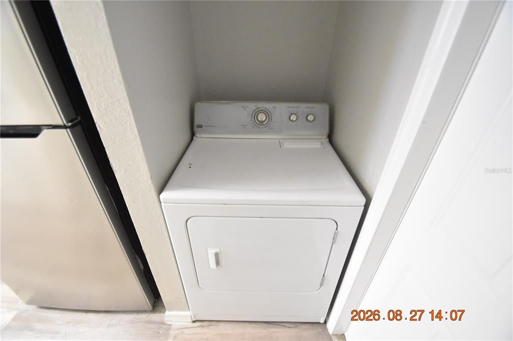 For Rent: $1,850 (3 beds, 2 baths, 1230 Square Feet)