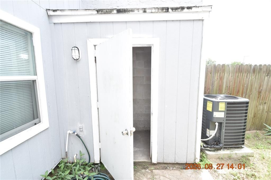For Rent: $1,850 (3 beds, 2 baths, 1230 Square Feet)