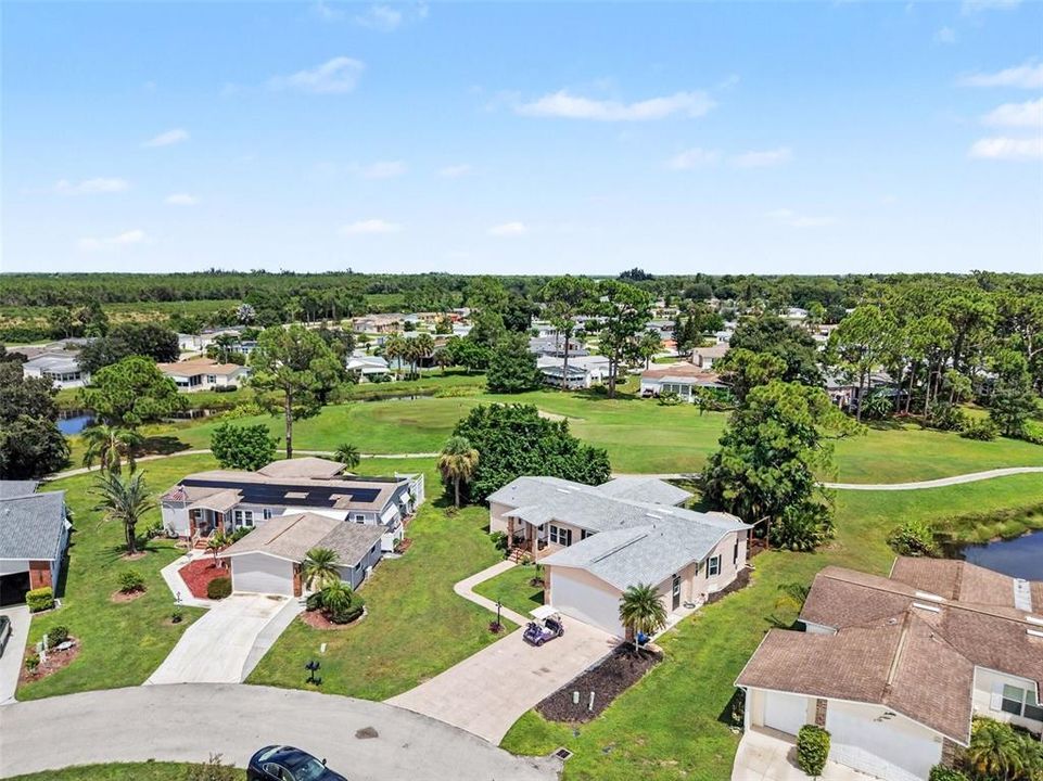 For Sale: $325,000 (2 beds, 2 baths, 1552 Square Feet)