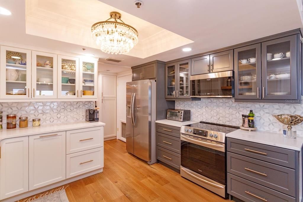 For Rent: $3,900 (2 beds, 2 baths, 1870 Square Feet)