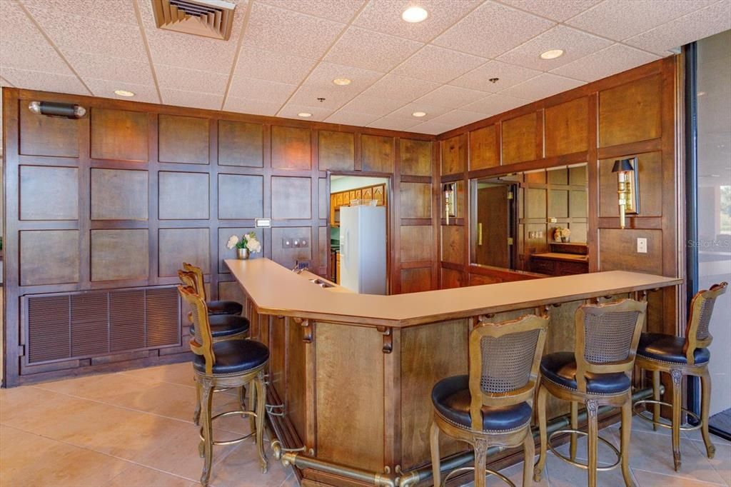 For Rent: $3,900 (2 beds, 2 baths, 1870 Square Feet)