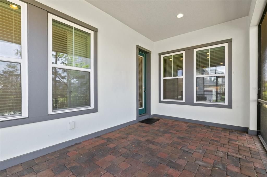 For Rent: $3,395 (4 beds, 3 baths, 2130 Square Feet)