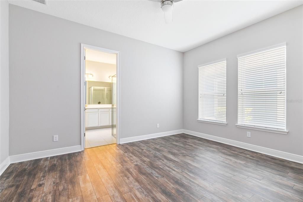 For Rent: $3,395 (4 beds, 3 baths, 2130 Square Feet)