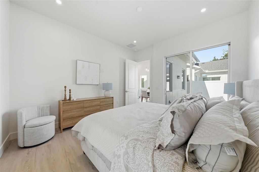 En Venta: $619,000 (3 camas, 2 baños, 1458 Pies cuadrados)