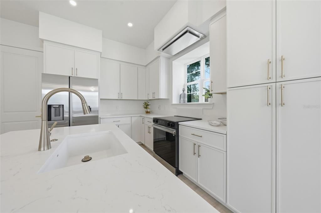 En Venta: $619,000 (3 camas, 2 baños, 1458 Pies cuadrados)