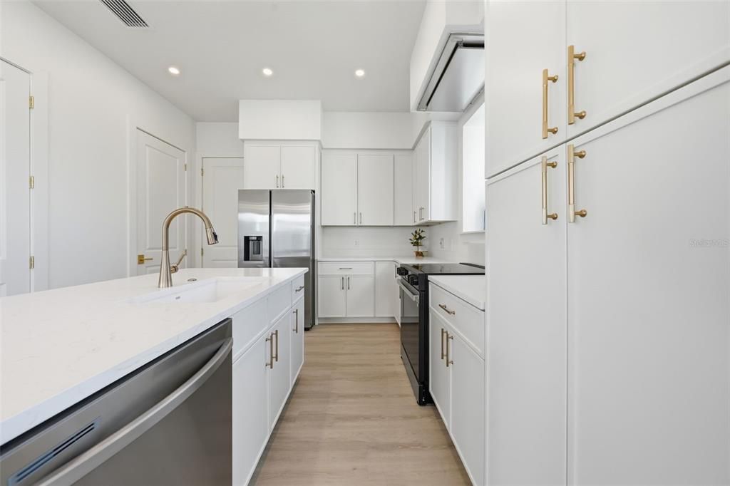 En Venta: $619,000 (3 camas, 2 baños, 1458 Pies cuadrados)