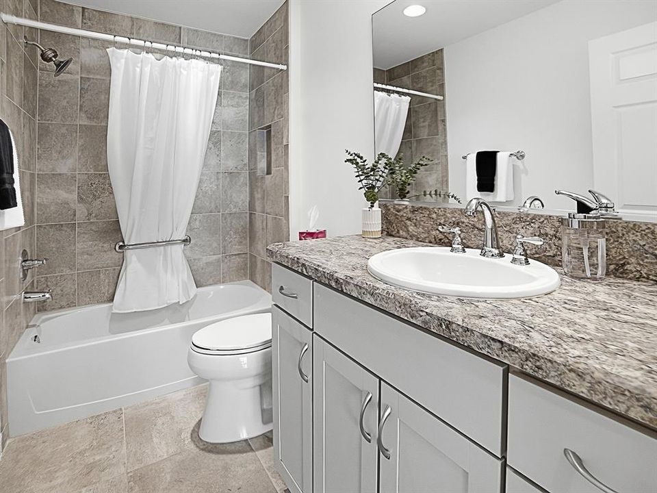 For Sale: $325,000 (3 beds, 2 baths, 1442 Square Feet)