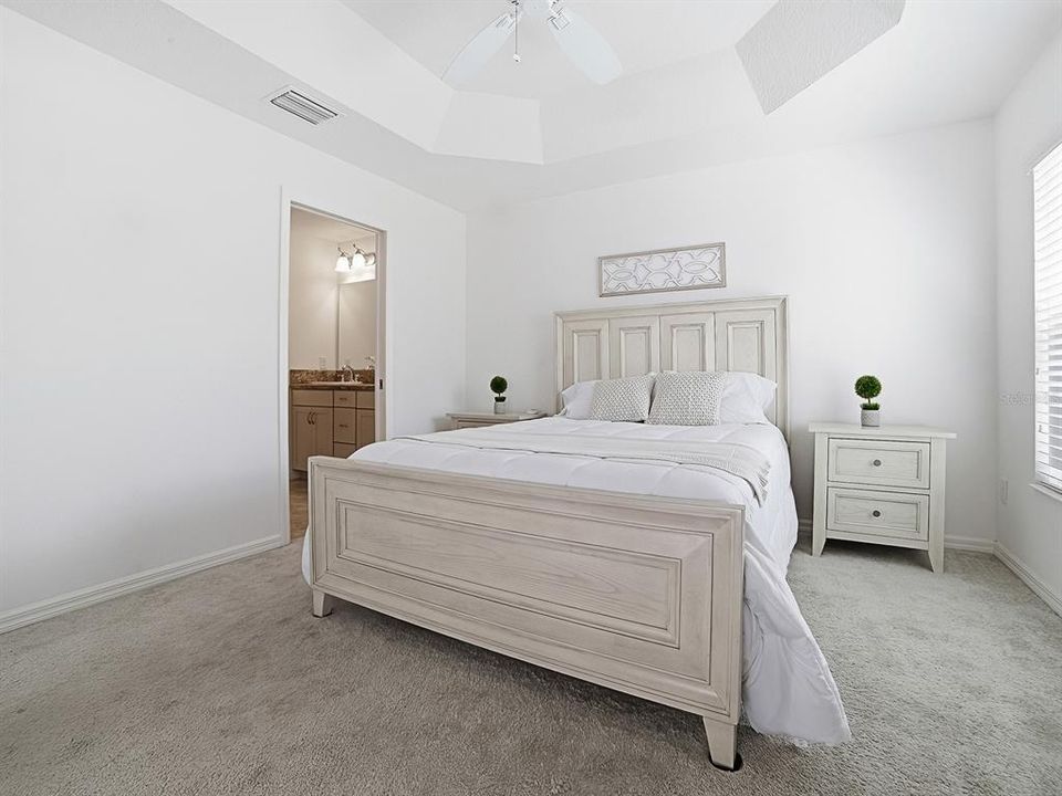 For Sale: $325,000 (3 beds, 2 baths, 1442 Square Feet)