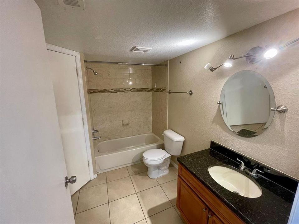 For Rent: $1,600 (2 beds, 2 baths, 1026 Square Feet)