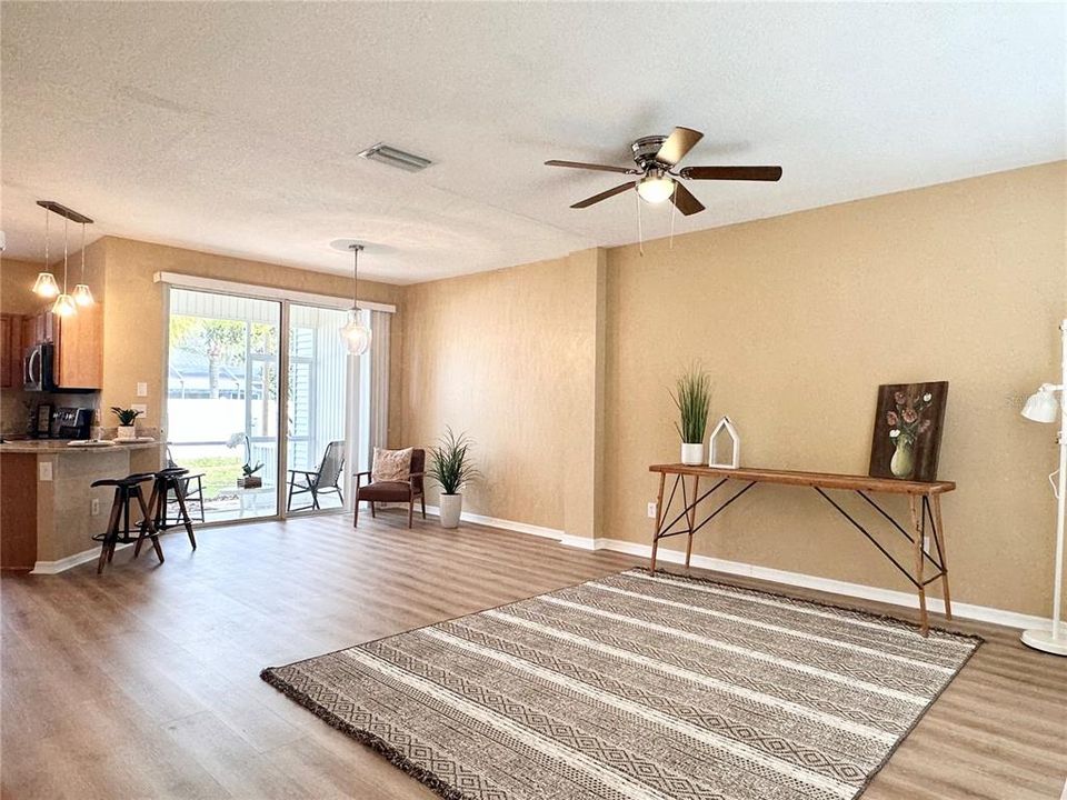 For Rent: $1,995 (2 beds, 1 baths, 1134 Square Feet)