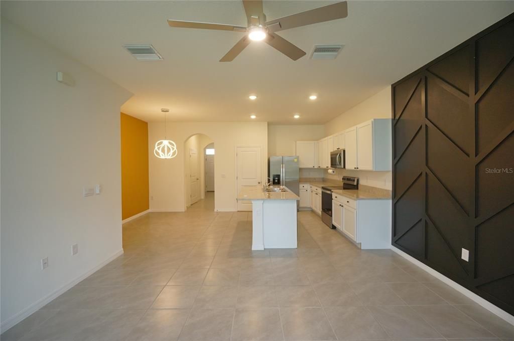 En Renta: $1,995 (3 camas, 2 baños, 1673 Pies cuadrados)