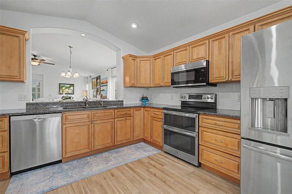 En Venta: $460,000 (3 camas, 2 baños, 1683 Pies cuadrados)