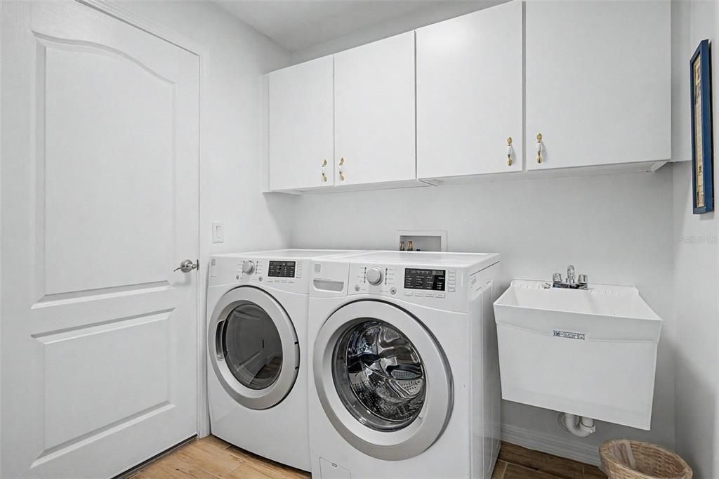 En Venta: $460,000 (3 camas, 2 baños, 1683 Pies cuadrados)