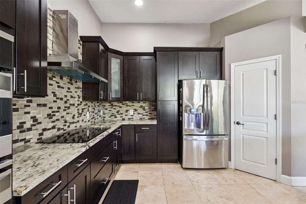 En Venta: $624,900 (5 camas, 4 baños, 3207 Pies cuadrados)