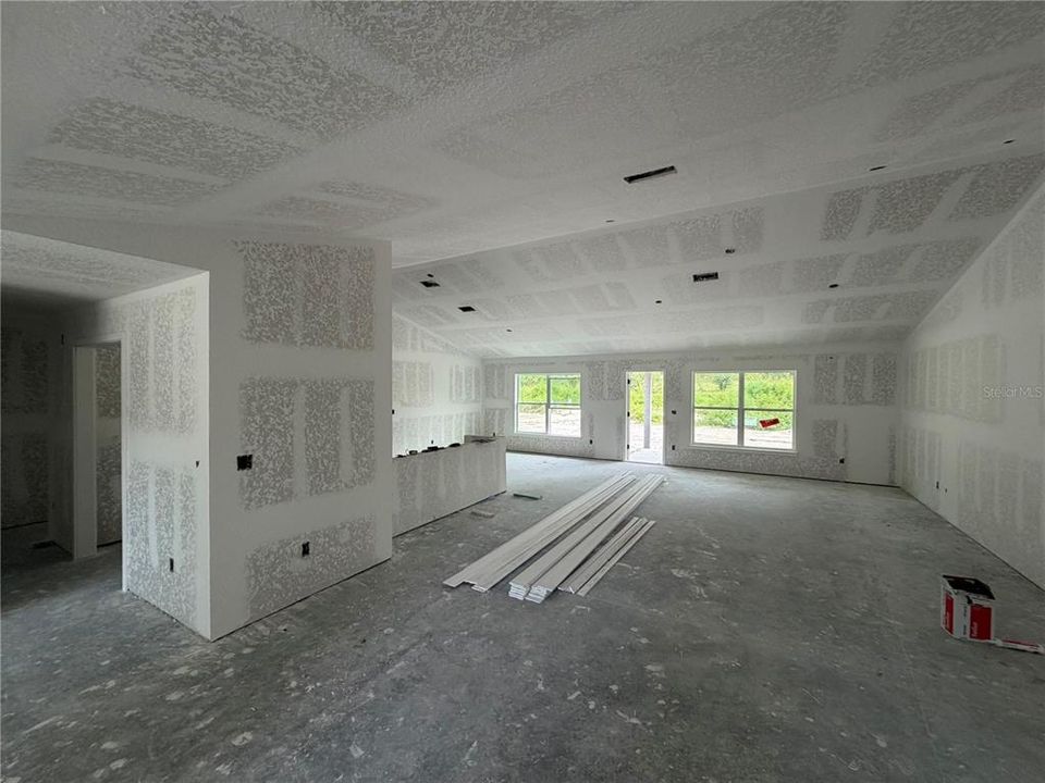 For Sale: $412,950 (4 beds, 2 baths, 2557 Square Feet)