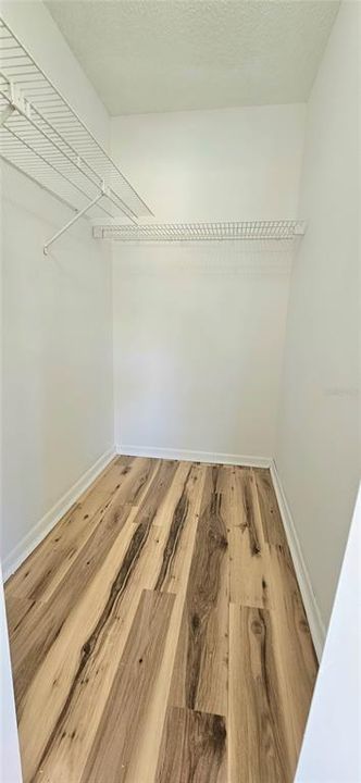 For Sale: $174,000 (2 beds, 2 baths, 1008 Square Feet)