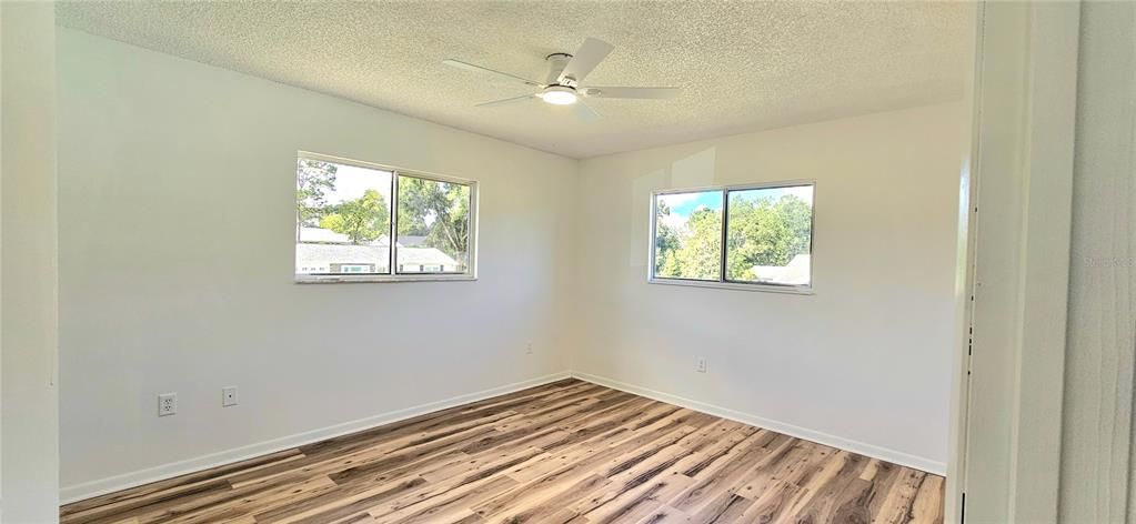 For Sale: $174,000 (2 beds, 2 baths, 1008 Square Feet)