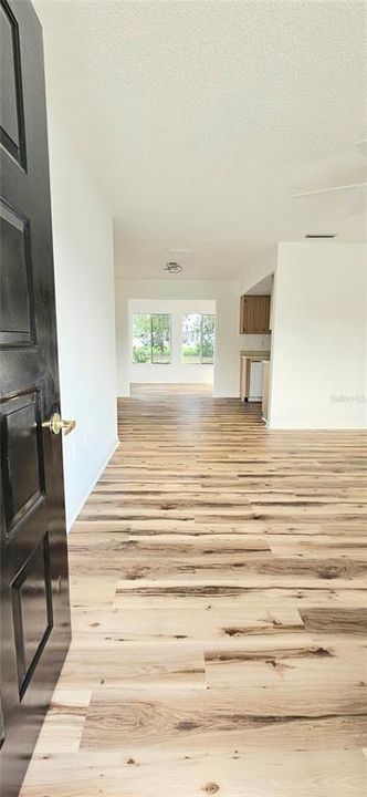 For Sale: $174,000 (2 beds, 2 baths, 1008 Square Feet)