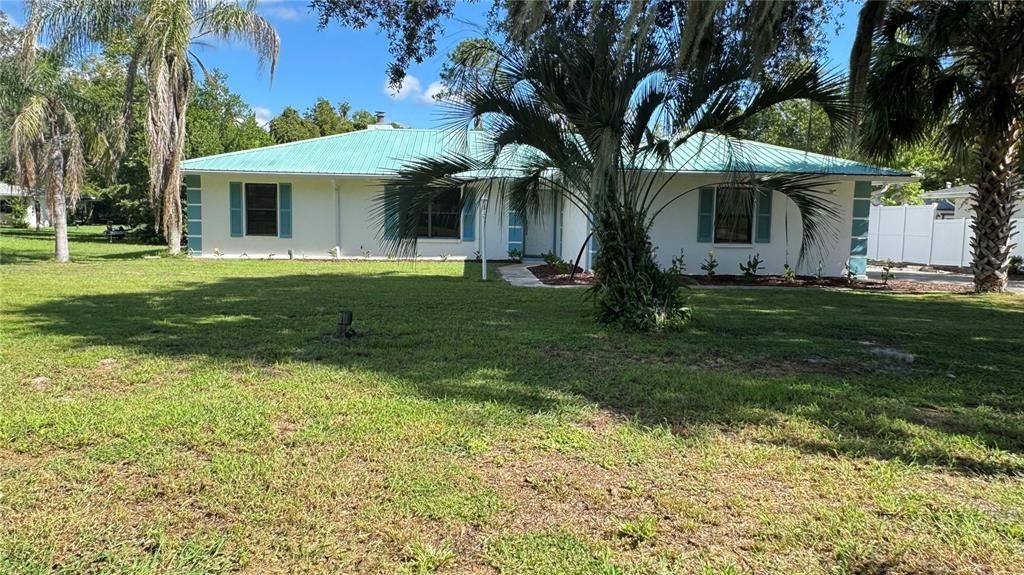 На продажу: $465,000 (3 спален, 2 ванн, 1910 Квадратных фут)