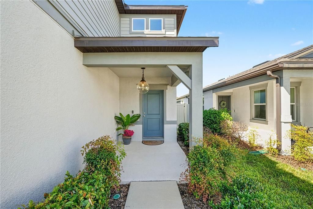 For Sale: $519,900 (5 beds, 3 baths, 2615 Square Feet)