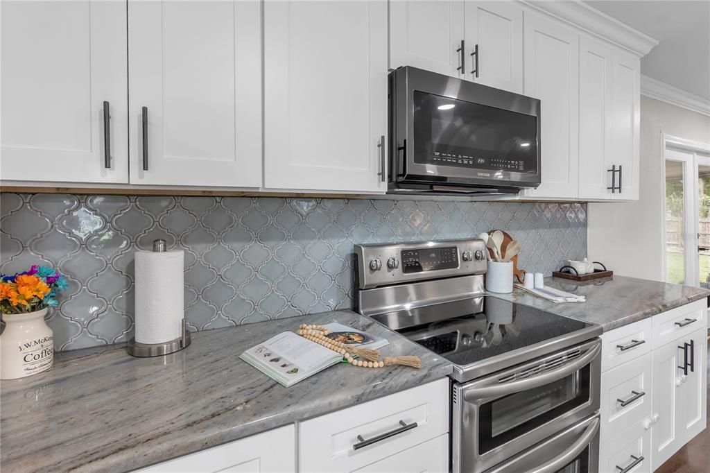 For Sale: $575,000 (4 beds, 2 baths, 2000 Square Feet)