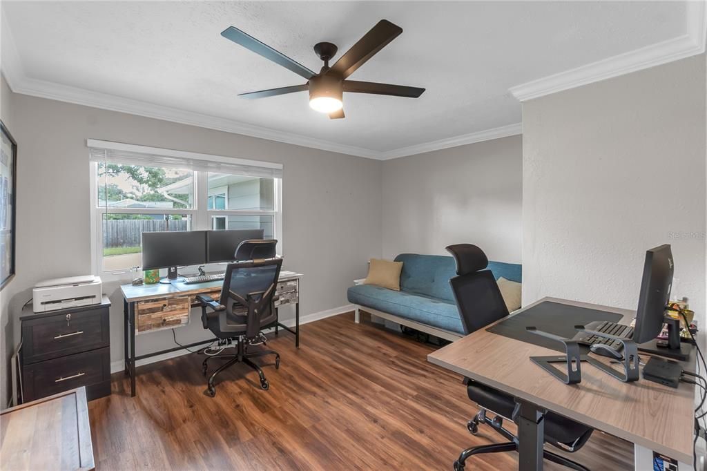 For Sale: $575,000 (4 beds, 2 baths, 2000 Square Feet)