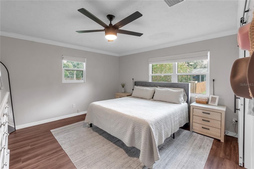 For Sale: $575,000 (4 beds, 2 baths, 2000 Square Feet)