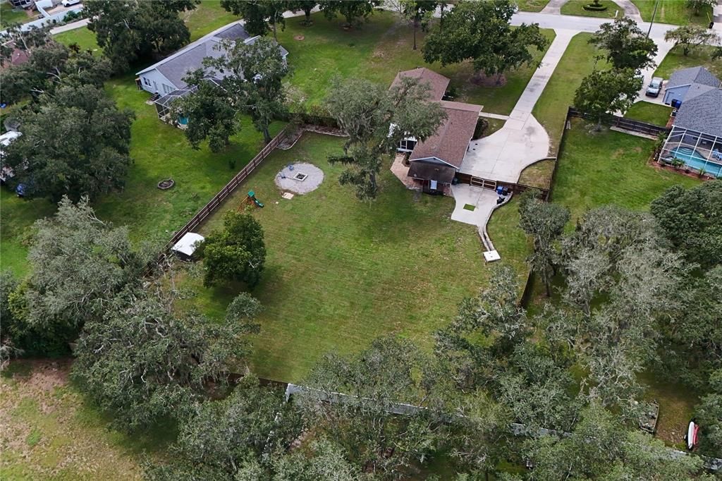 For Sale: $575,000 (4 beds, 2 baths, 2000 Square Feet)
