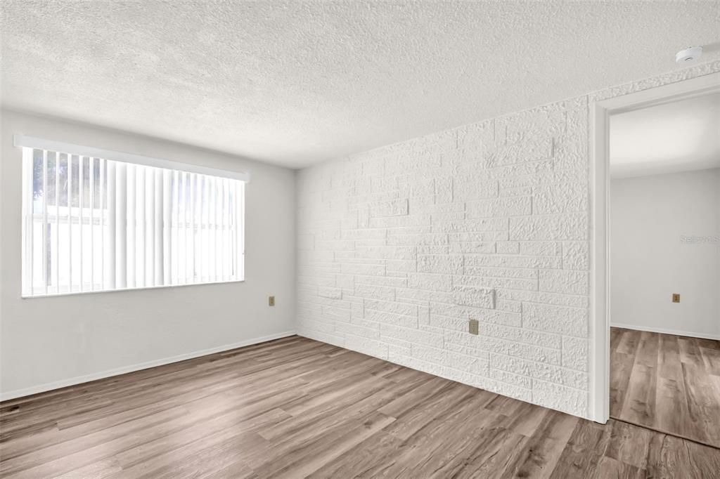 En Venta: $298,000 (3 camas, 2 baños, 1592 Pies cuadrados)