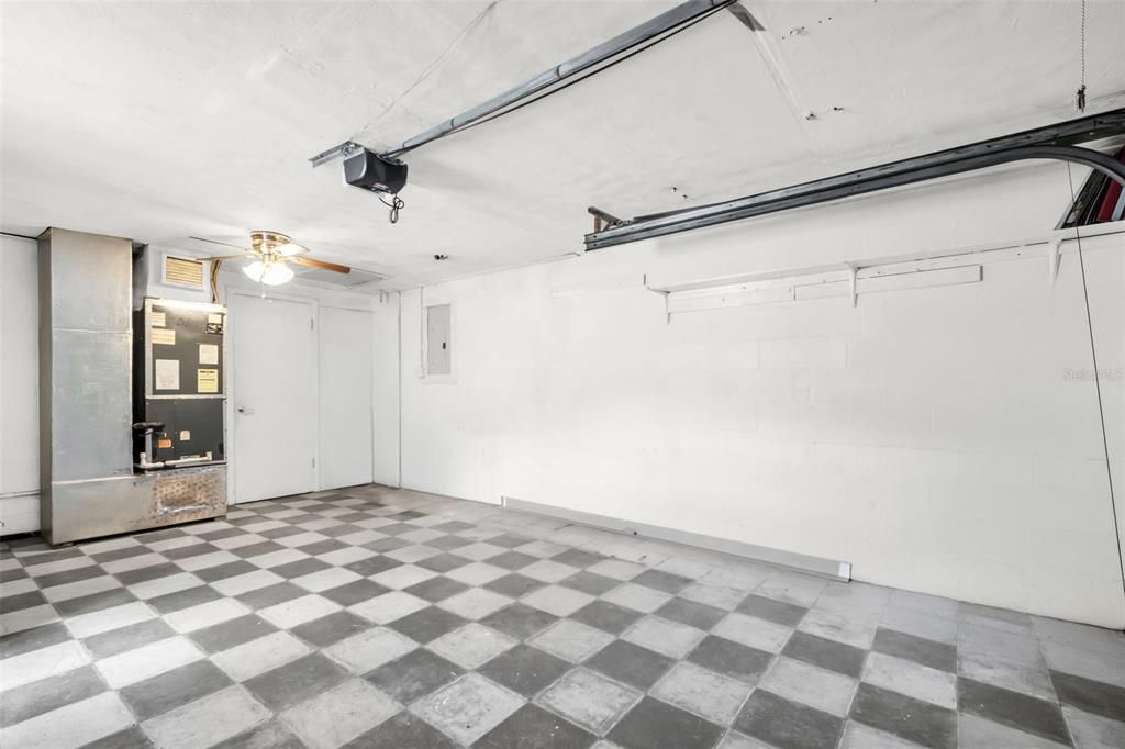 En Venta: $298,000 (3 camas, 2 baños, 1592 Pies cuadrados)