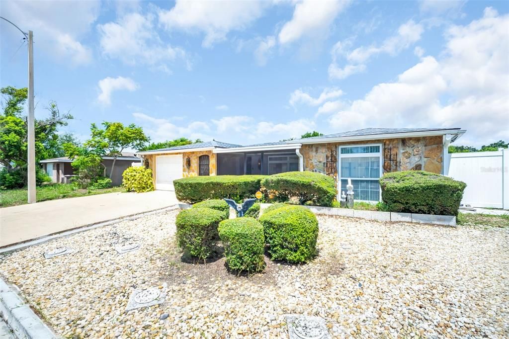 En Venta: $298,000 (3 camas, 2 baños, 1592 Pies cuadrados)
