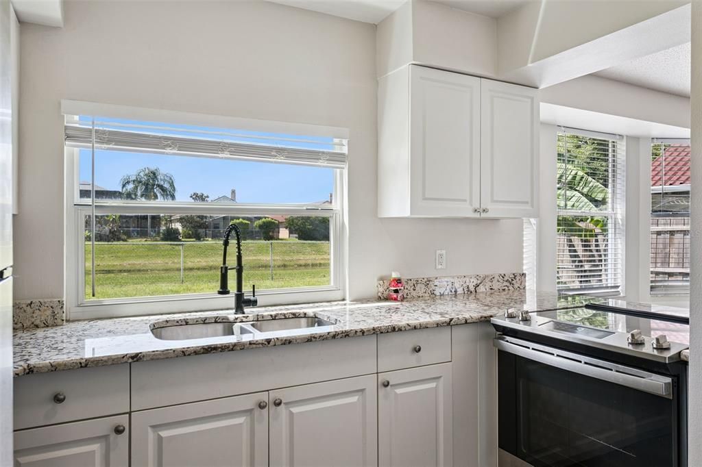 For Sale: $369,900 (3 beds, 2 baths, 1207 Square Feet)