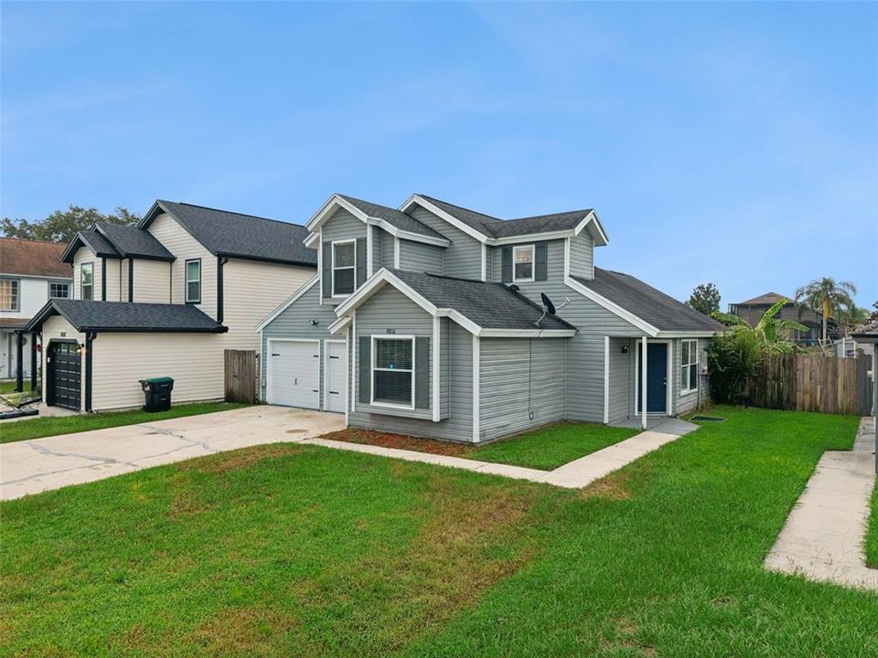 For Sale: $369,900 (3 beds, 2 baths, 1207 Square Feet)