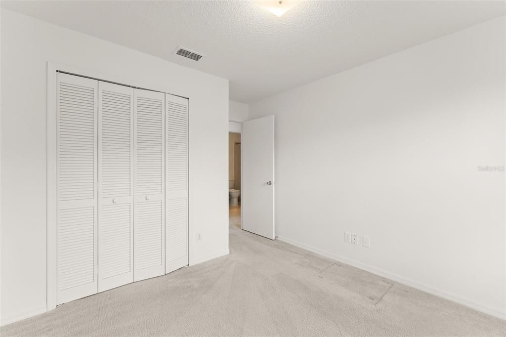 For Sale: $369,000 (3 beds, 2 baths, 1519 Square Feet)