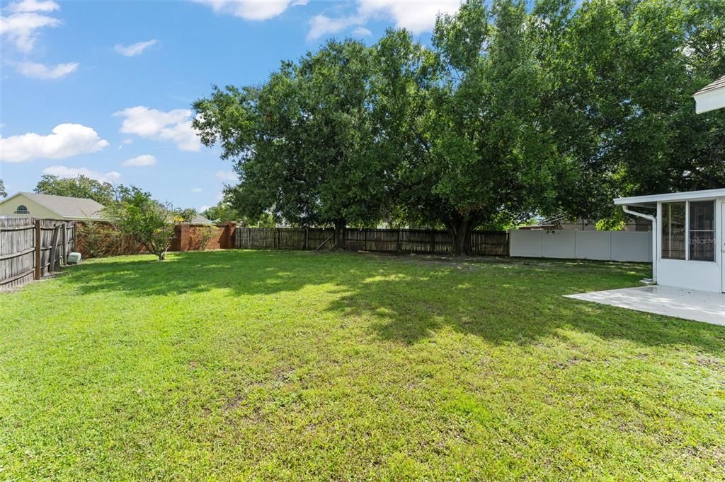For Sale: $369,000 (3 beds, 2 baths, 1519 Square Feet)